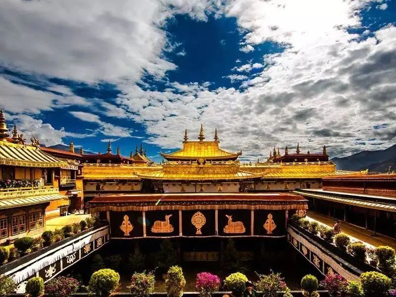 西藏 西藏，必然要抵达的10个地方，去过5个以上才算来过西藏~