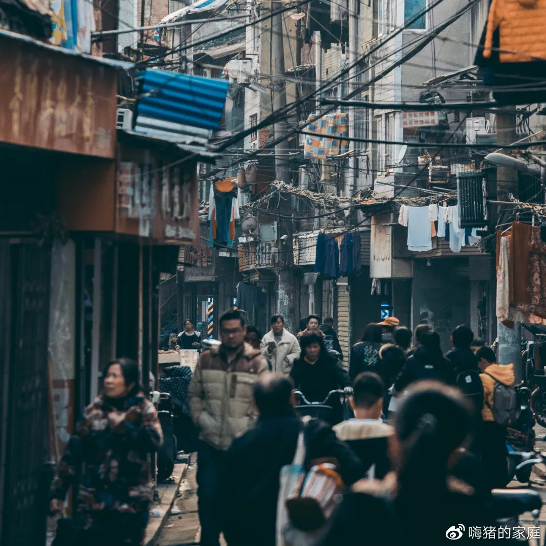 嗨猪的家庭|16岁儿子抑郁自杀后，父亲泣血日记曝光：别等到失去孩子，才发现他向你发出的呼救信号