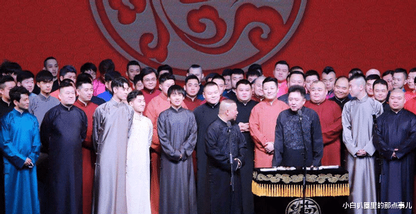 岳云鹏|岳云鹏身价过亿，给姐姐买房买车，却不帮亲弟弟，知道真相释然了