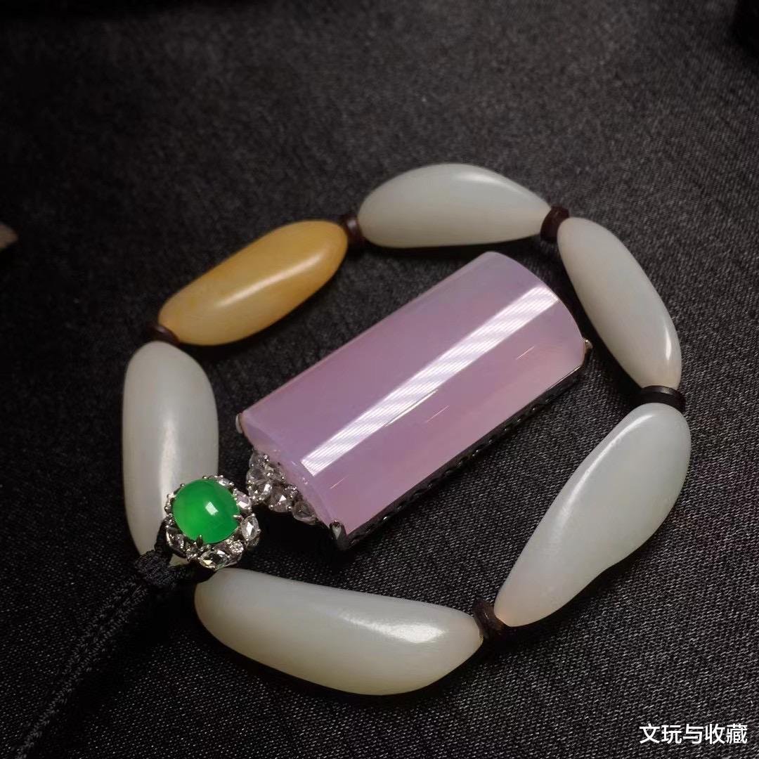 文玩|从你所佩戴的玉石，看你所属的品味，文玩的层次在于内外兼修