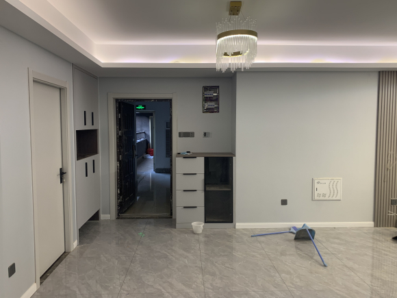 目前花了差不多20万,总算快结束了,装修真是不省心,收尾中