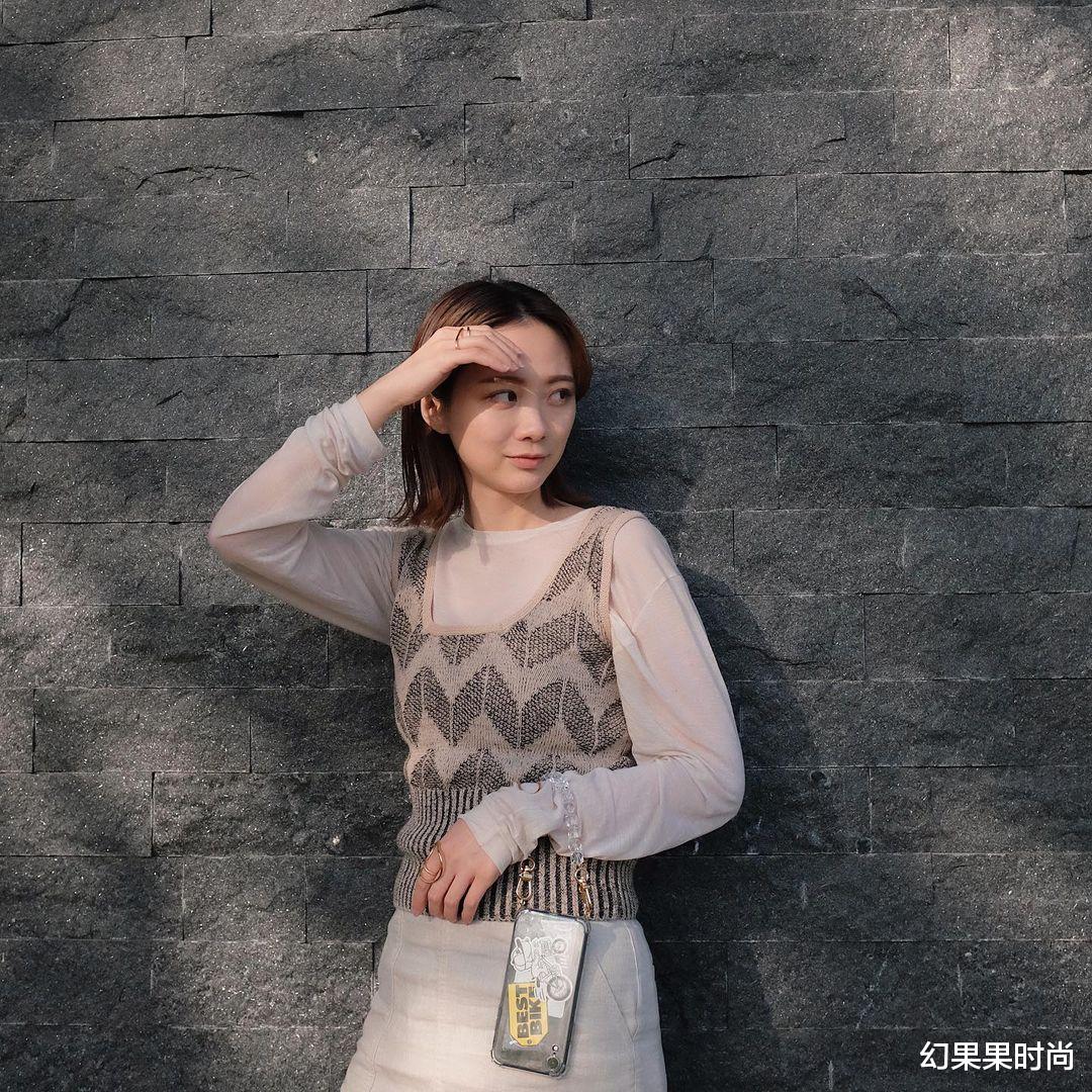 幻果果时尚|高级甜辣感，稳稳掌握！女孩必备的单品＋穿搭示范！