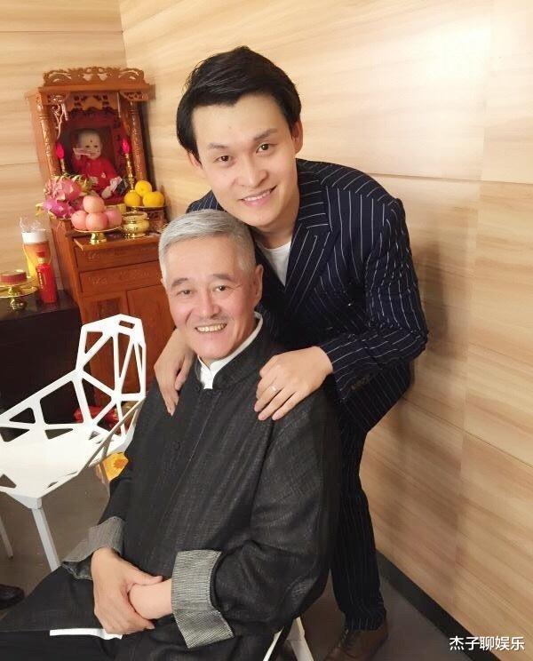 小沈龙|从得赵本山赏识，到成为无良网红，小沈龙这些年经历了什么？