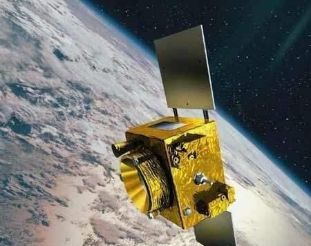 卫星 卫星的发展历史，它似乎正在像两个“极端”开始发展！