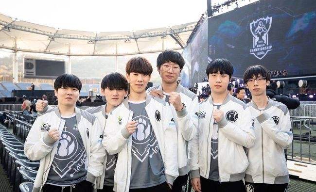 ig|IG翻山的故事深深击中每个少年的燃点，勇于进攻绝不后退