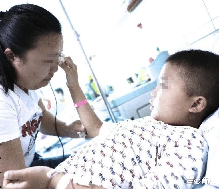 女孩 4岁女孩治病花了20万,父亲狠心将其丢弃,临死也没能再见上一面