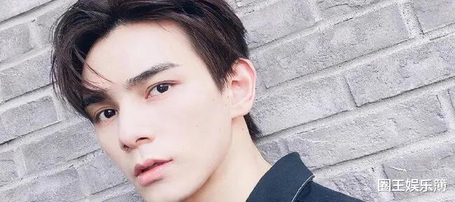 郭敬明|盘点跟郭敬明深交变糊的男星！一个比一个惨！如今怕是自身难保