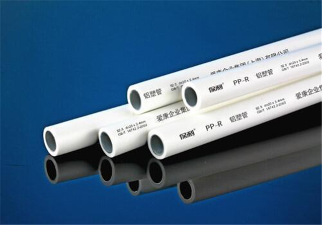 水路改造选PPR管还是PVC管？老师傅讲解两种水管的区别，别踩坑了