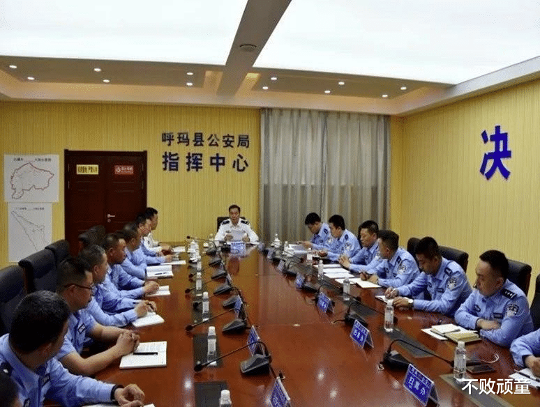 1995年柔弱母女家中被辱惨死,警方矢志不渝追凶二十年终擒恶魔