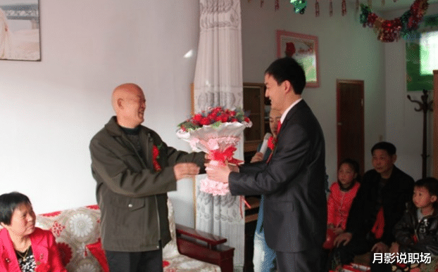 招聘|80后宝妈,3年强势回归,从居家主妇到华北区销售经理,月入过万