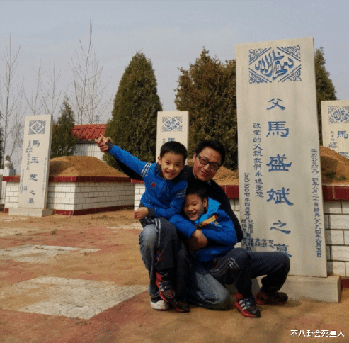 马景涛|8位祖籍内地的港台艺人，有人晚年落叶归根，有人每年回内地祭祖