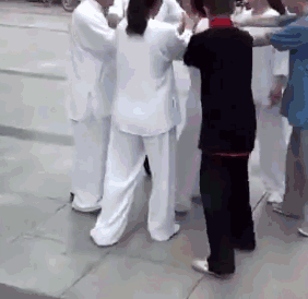 萌控孩|“以后再也不相信网恋了，这tm简直根本不是一个人！”果然是辣眼睛啊！