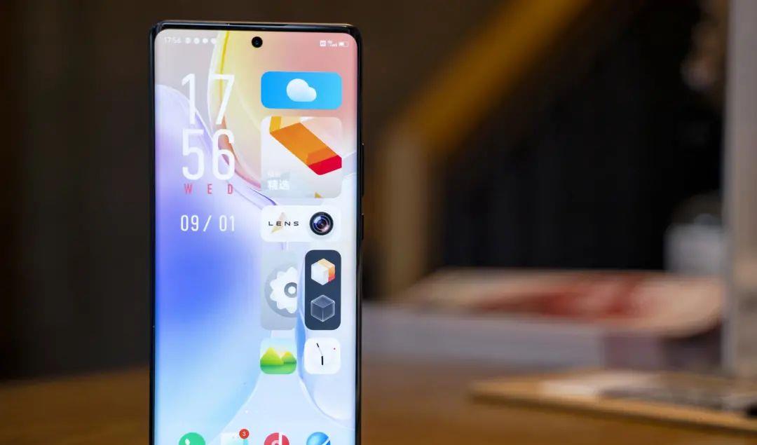 红米手机|1月份手机别瞎买：既要销量高，又要口碑好，这3款别错过！