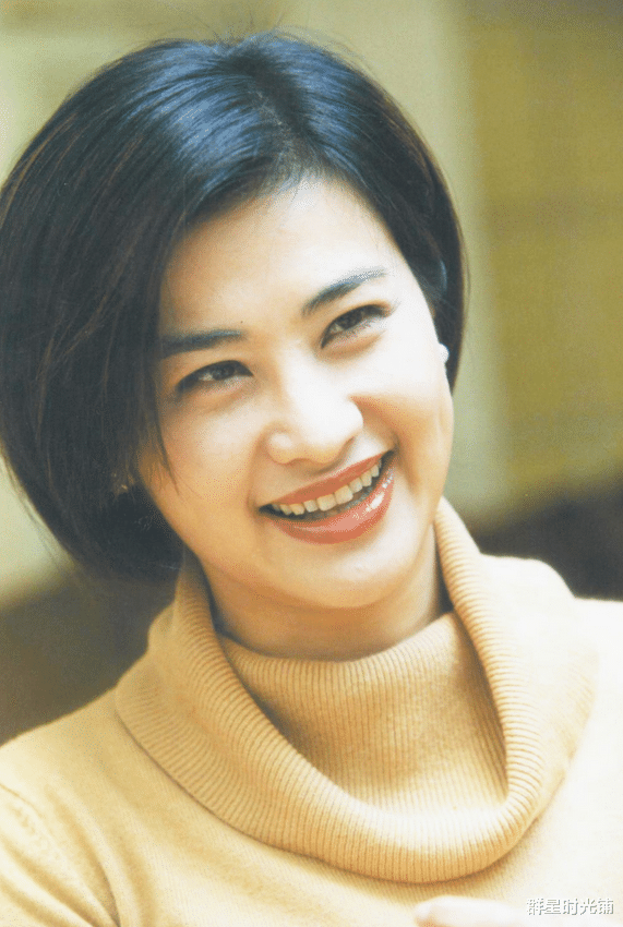 吴小莉|凤凰台吴小莉：嫁给大25岁丈夫，被求婚三次才答应，记挂浙江亲人