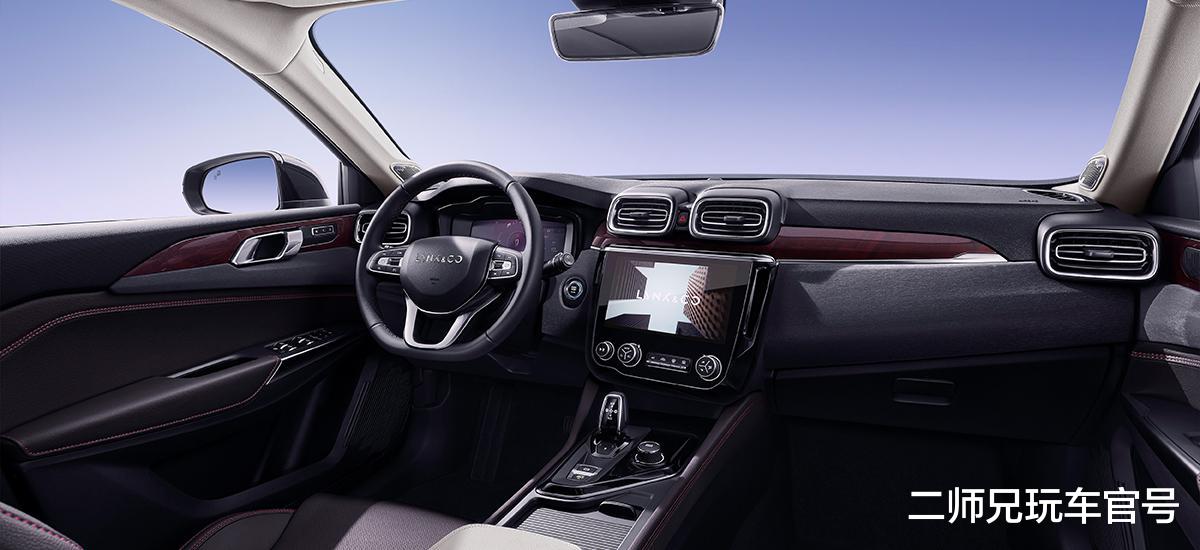 买车|初入职场的女生买车如何选？这5款既好开又个性，显档次还不贵