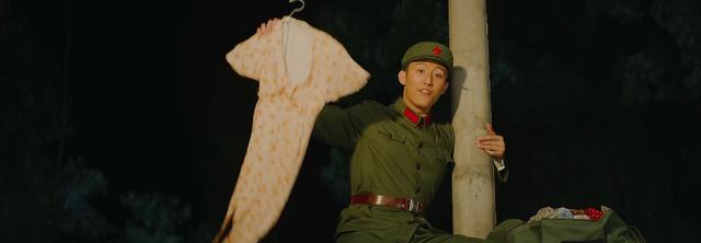 顾一野|王牌部队:临别送礼,顾一野尴尬高粱坦荡,做人高下立现