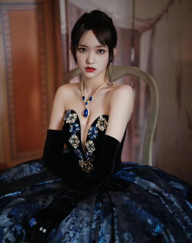 |中国微胖界女明星，个个身材“火辣”最小一位仅23岁！