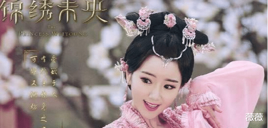 护肤 33岁毛晓彤刷屏，皮肤状态好到“不敢相信”，护肤秘诀曝光让人酸