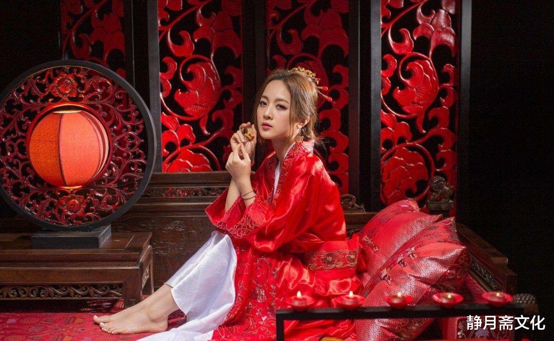 民间故事:书生痴情青楼女,无钱女子便无情,引发一桩风月仇杀案