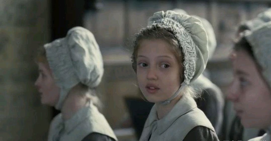 铃铛聊情感 《简爱》：光明正大的身份，是爱情开始的基础