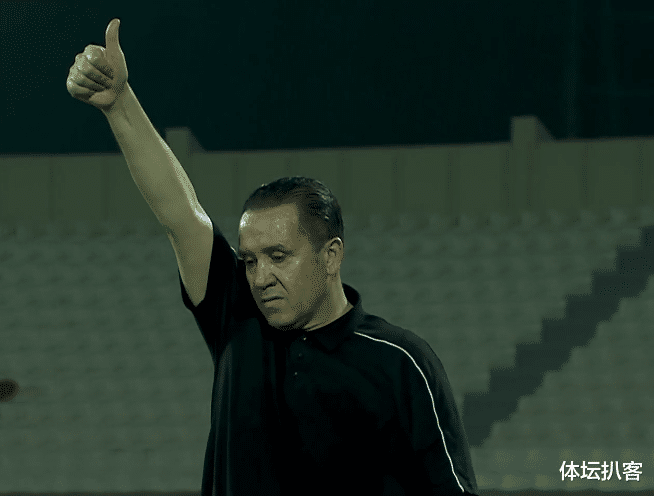 敘利亞隊(duì)|5分鐘連進(jìn)2球！敘利亞隊(duì)重創(chuàng)國(guó)足，主帥豎起大拇指，提前慶祝勝利