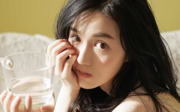 判达说事 4月初，和爱情有约的4大星座，忘掉前任，重新上路