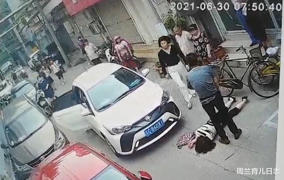 周兰育儿日志|徐州霸道女司机惹众怒！薅头发打人！还开车把对方撞飞！