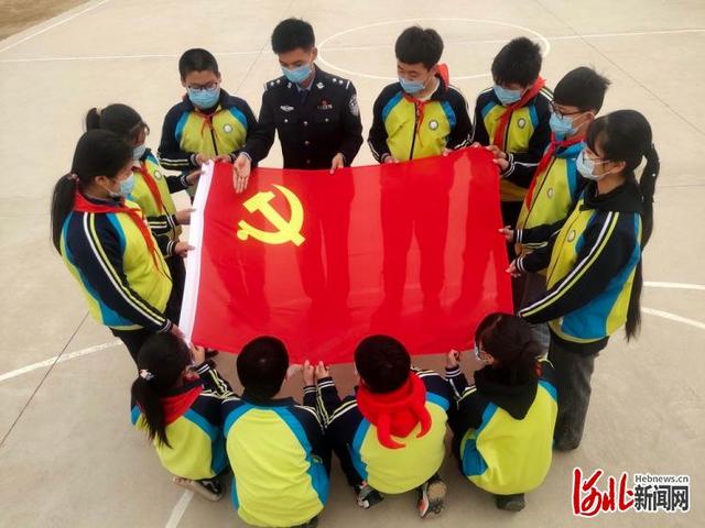 河北新闻网 河北秦皇岛:党史教育送进校园