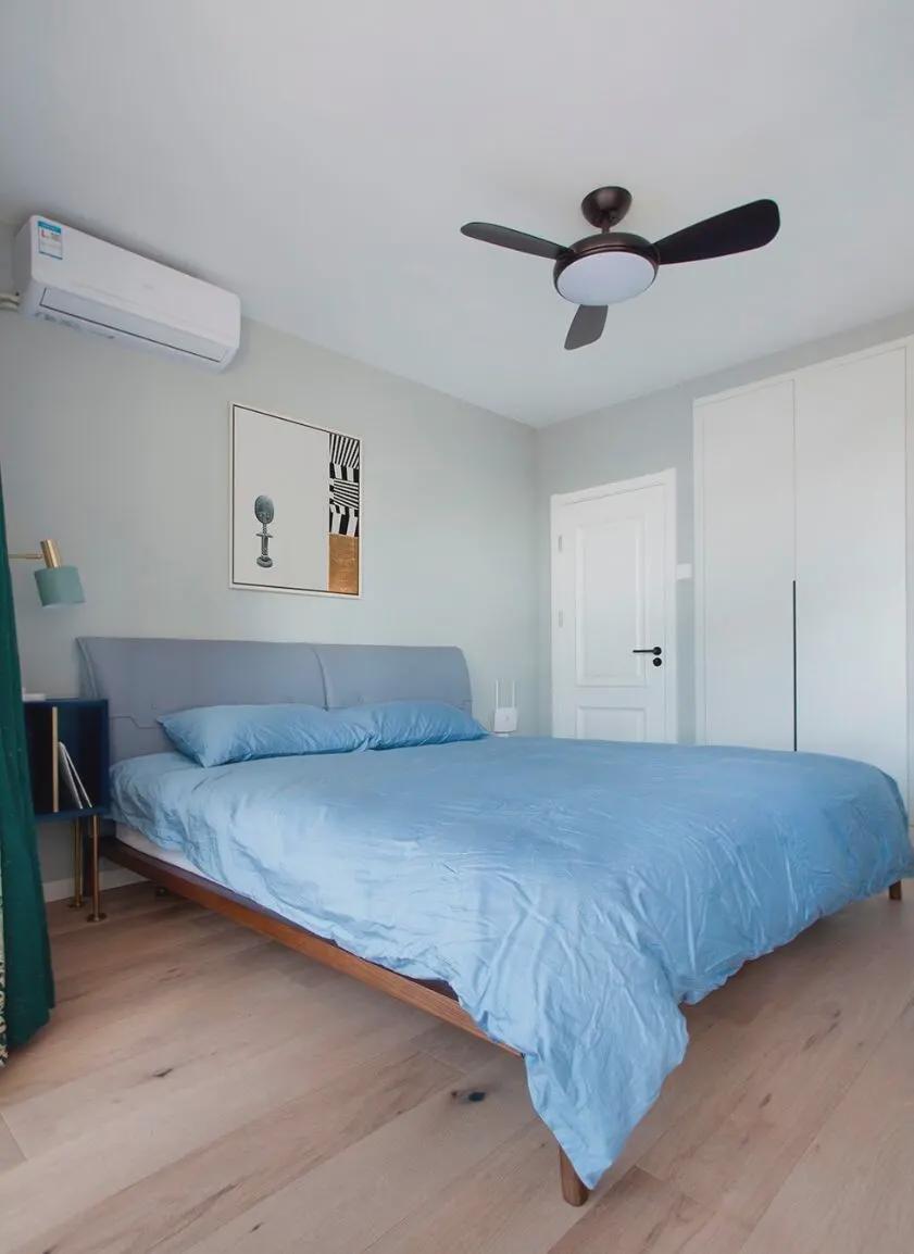 为利用空间,她做出8米长的储物柜,还多了一个房间,超实用