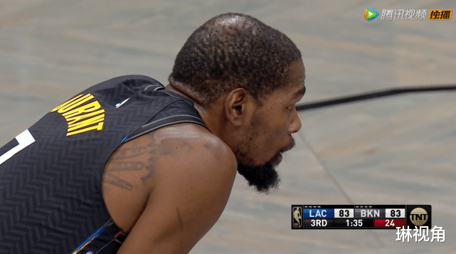 籃網隊|籃網險勝快船！哈登23+11+14，賽后哈登一把抱住小卡