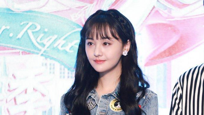 散打|被封杀后，郑爽背后5大金主曝光！冯小刚一句话扯下“遮羞布”