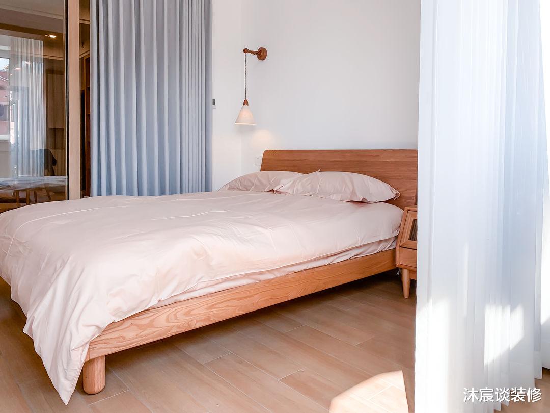 |买下仅48㎡的家,装修与豪华不沾边,但暖暖的氛围让人感觉很幸福