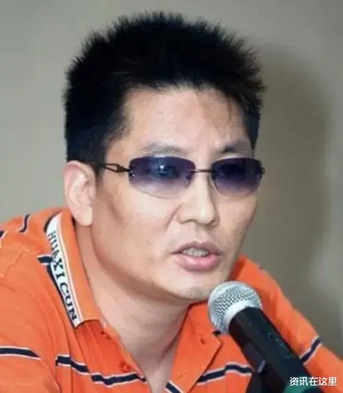 张小斐|著名导演公开警告张小斐：不要靠暴露吸睛，你应该拜张子枫为师