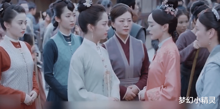 乔莲房|乔莲房仗着怀孕要十一娘贴身伺候，一脚踩空瞬间悲剧