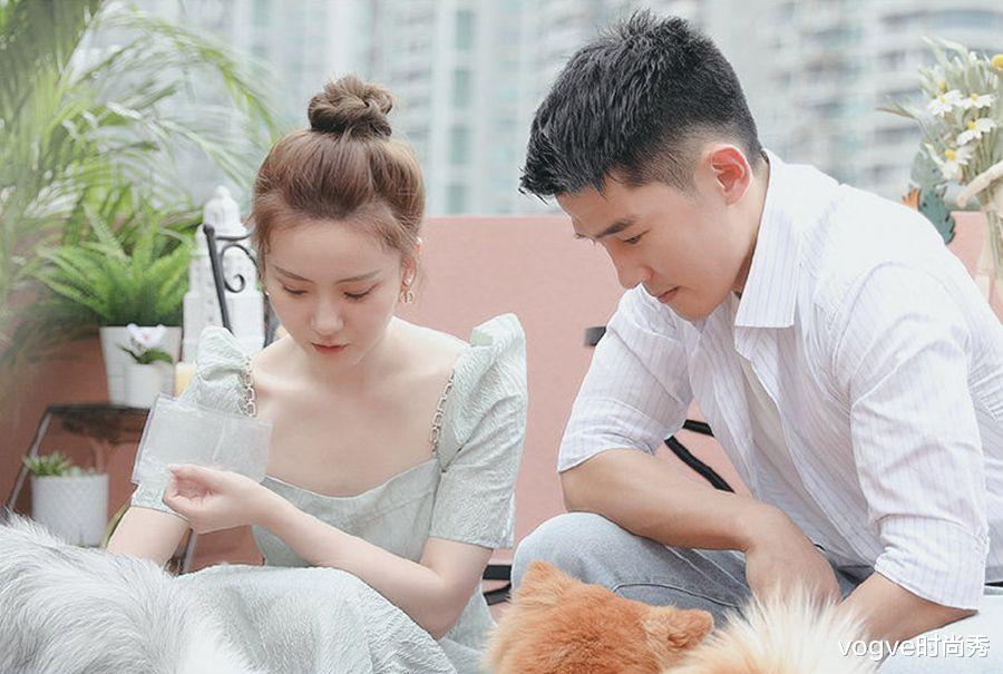 vogve时尚秀|心动的信号4：女2约会结束后落泪，女3询问原因，男1暖心准备姜汤