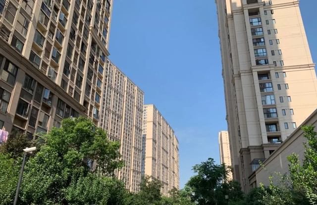 购房置业|“两梯四户”缺点明显，被许多人嫌弃，户主：多花钱还不省心