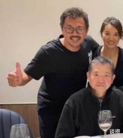 李亚鹏|李亚鹏王学兵现身中戏聚会，李亚鹏发际线后移，王学兵臃肿发福认不出