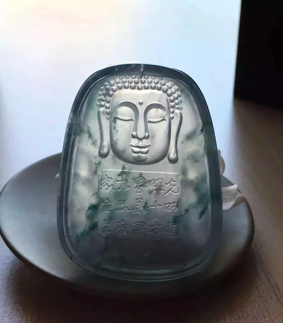 翡翠|除了种水色，你买翡翠还看重些什么？