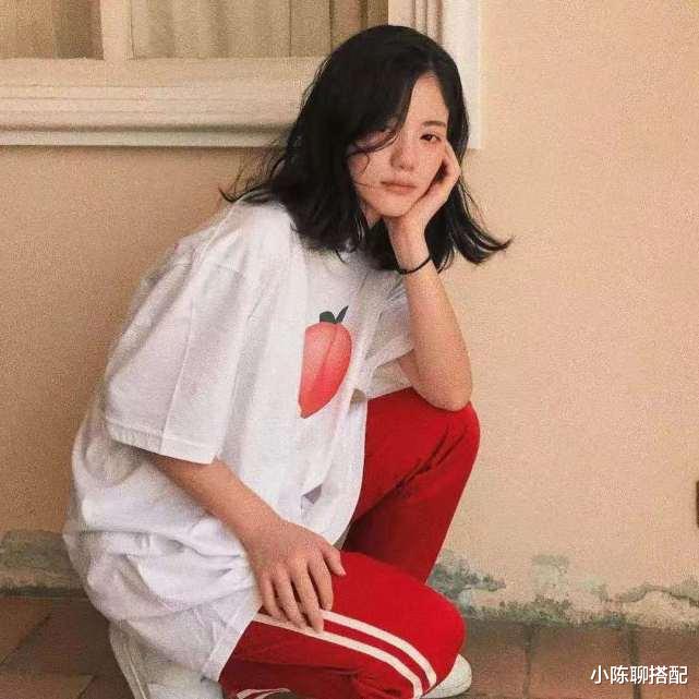 小陈聊搭配|T恤穿不好别怪版型,先解决5个穿搭难点,时髦又百搭