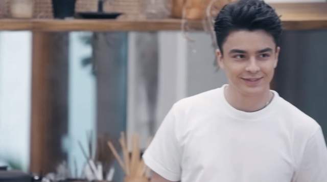 张艺兴|《我们恋爱吧》男二言谈间露富，女一桃花眼直男斩，神似蔡卓宜