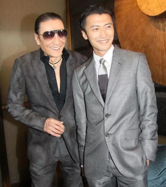 谢贤|刀架脖子上谢贤1600万赌债还不了，狄波拉盛装打扮后找到赌王何鸿燊