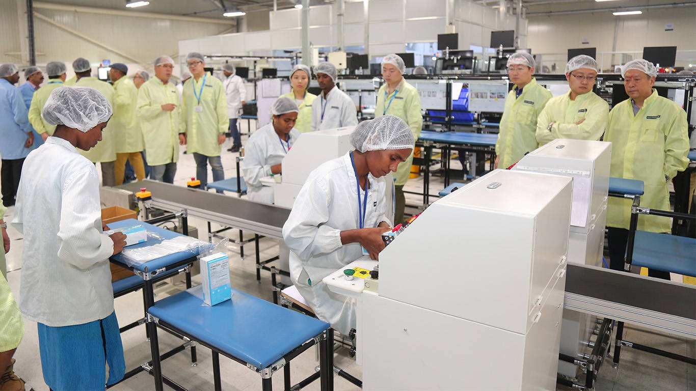 富士康|中国工厂挑战富士康，建造iphone工厂，年产量有望达到1500万部