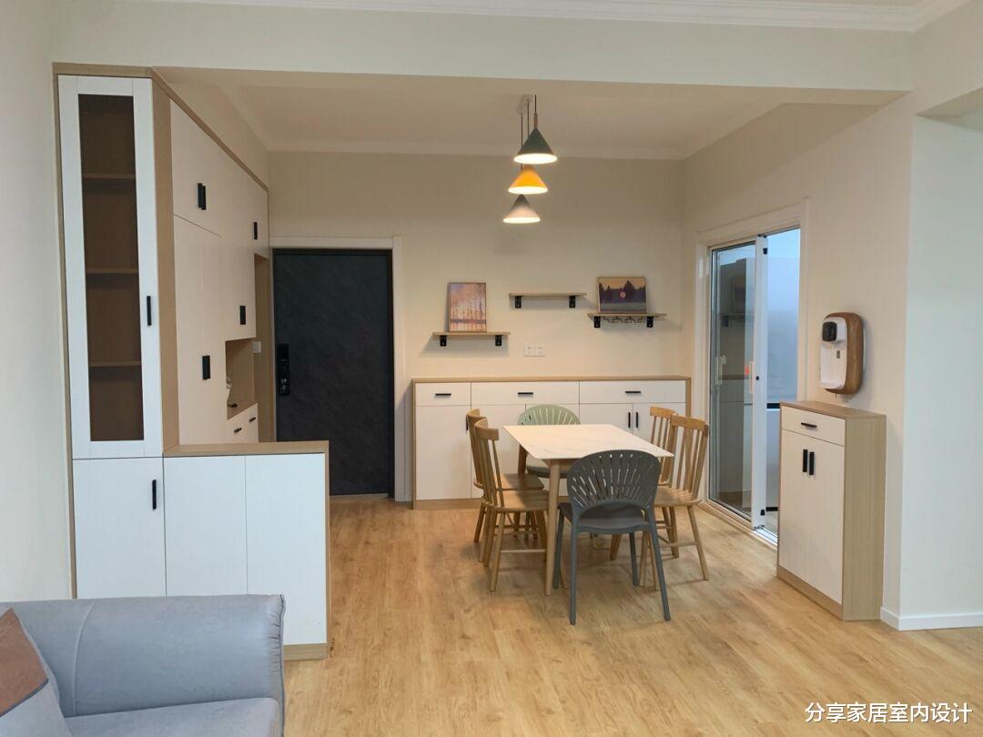 90后第一套房子,坚持不做吊顶不做电视墙,完工后特别满意!