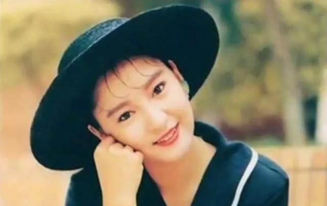 雪梨|张国荣前女友，与周润发合作被熟知，演“李莫愁”成为经典