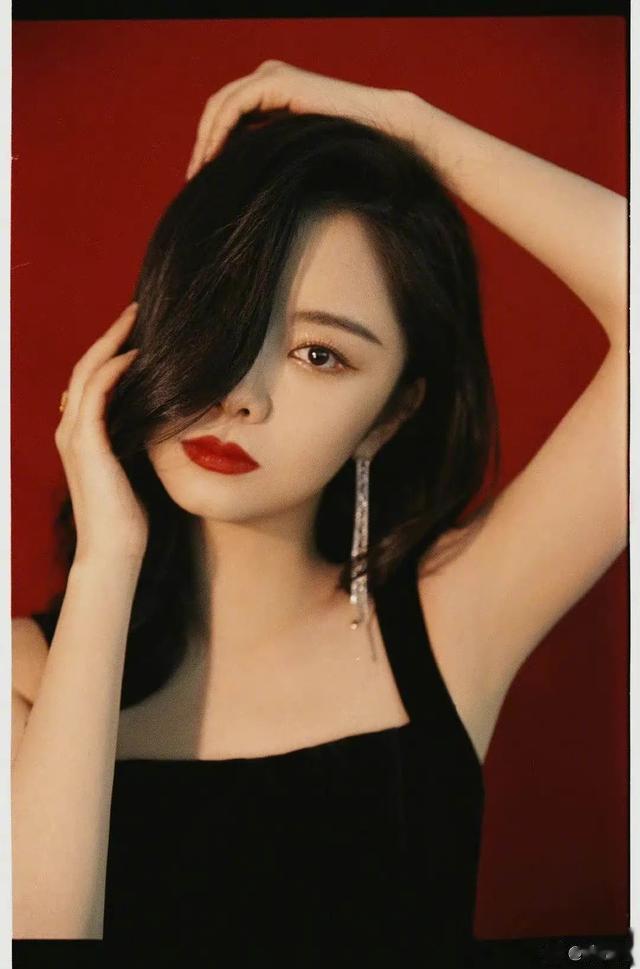 刘海|还在追求瓜子脸？真是年少不知“圆脸”香