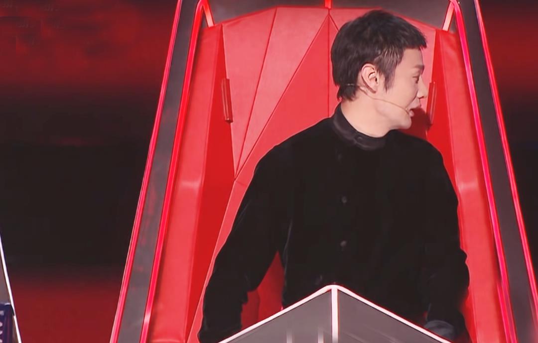 长脖子爸比说|好声音学员表达讨厌今年赛制，李荣浩却说她是最大赢家，屡战屡胜