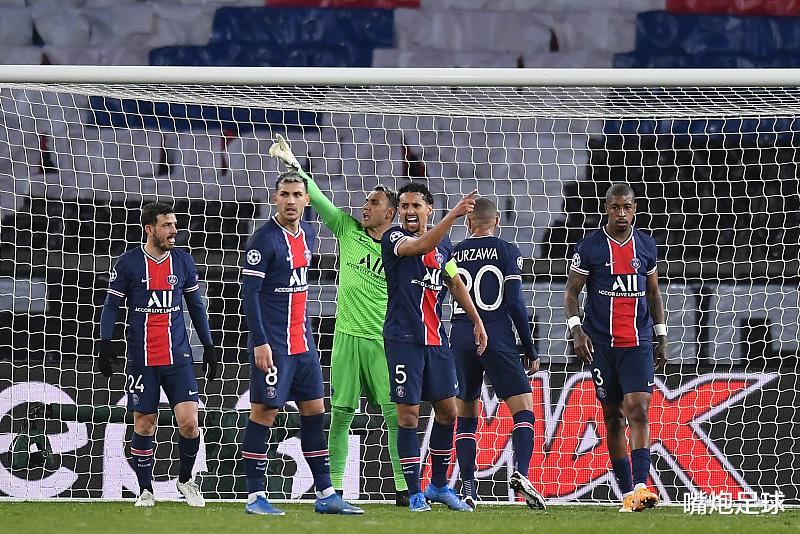 点球|西媒集体开炮：VAR犯下严重错误，梅西应该重罚点球，巴黎获益