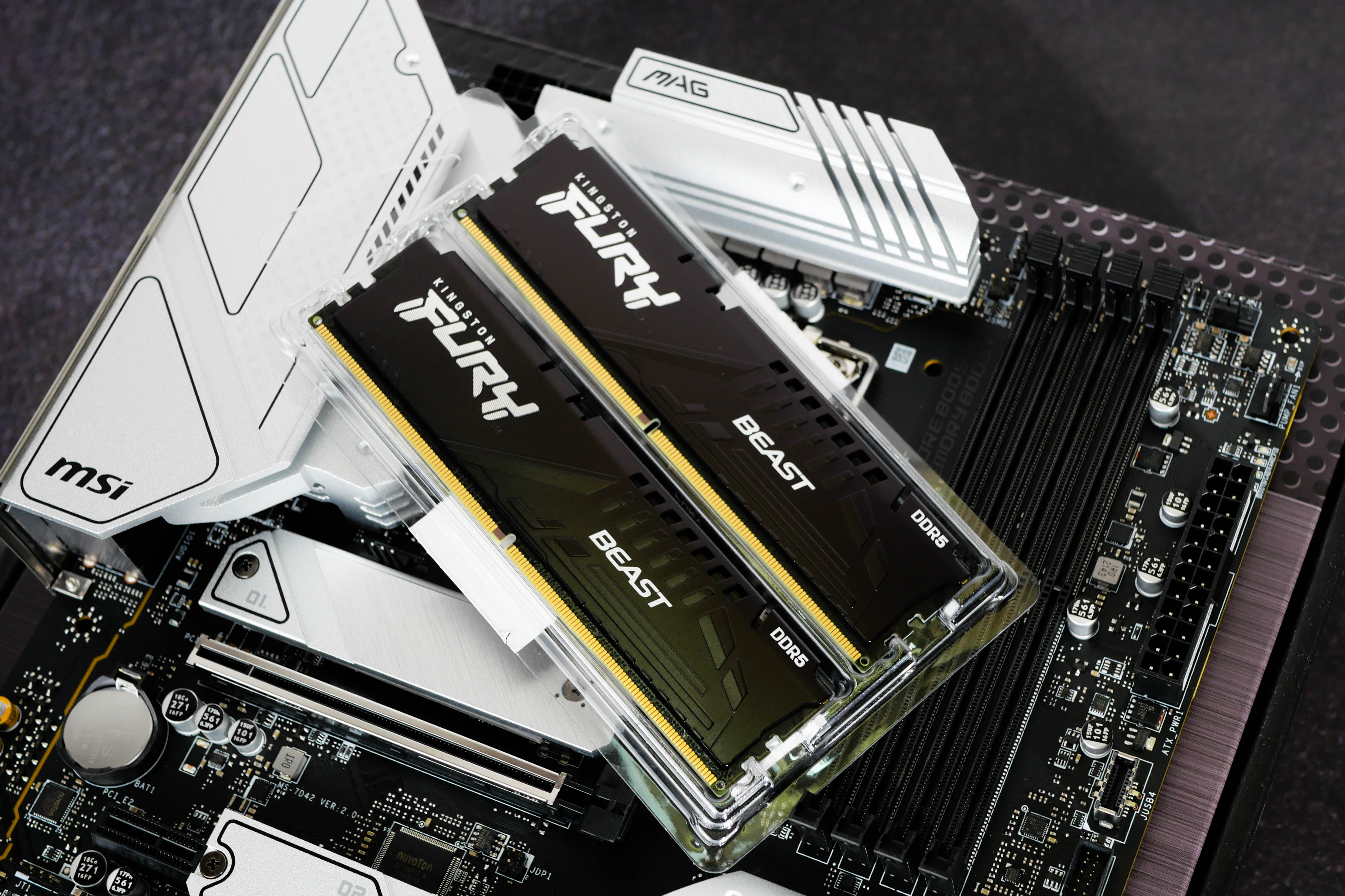 CPU|板U最强性价比!微星B660M MORTAR开箱简评