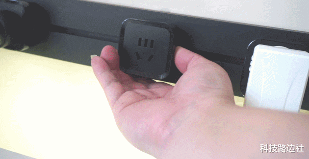 装修时插座没装对,后悔一辈子,再改还来得及吗?