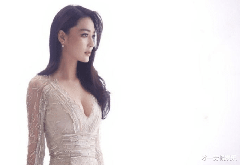 冯小刚|多才多艺的张馨予居然爱种瓜,18个西瓜已长出,每天都要看一遍